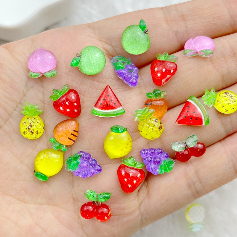 Nail Art Quirky - 50 buah Glitter warna-warni Resin Apple
