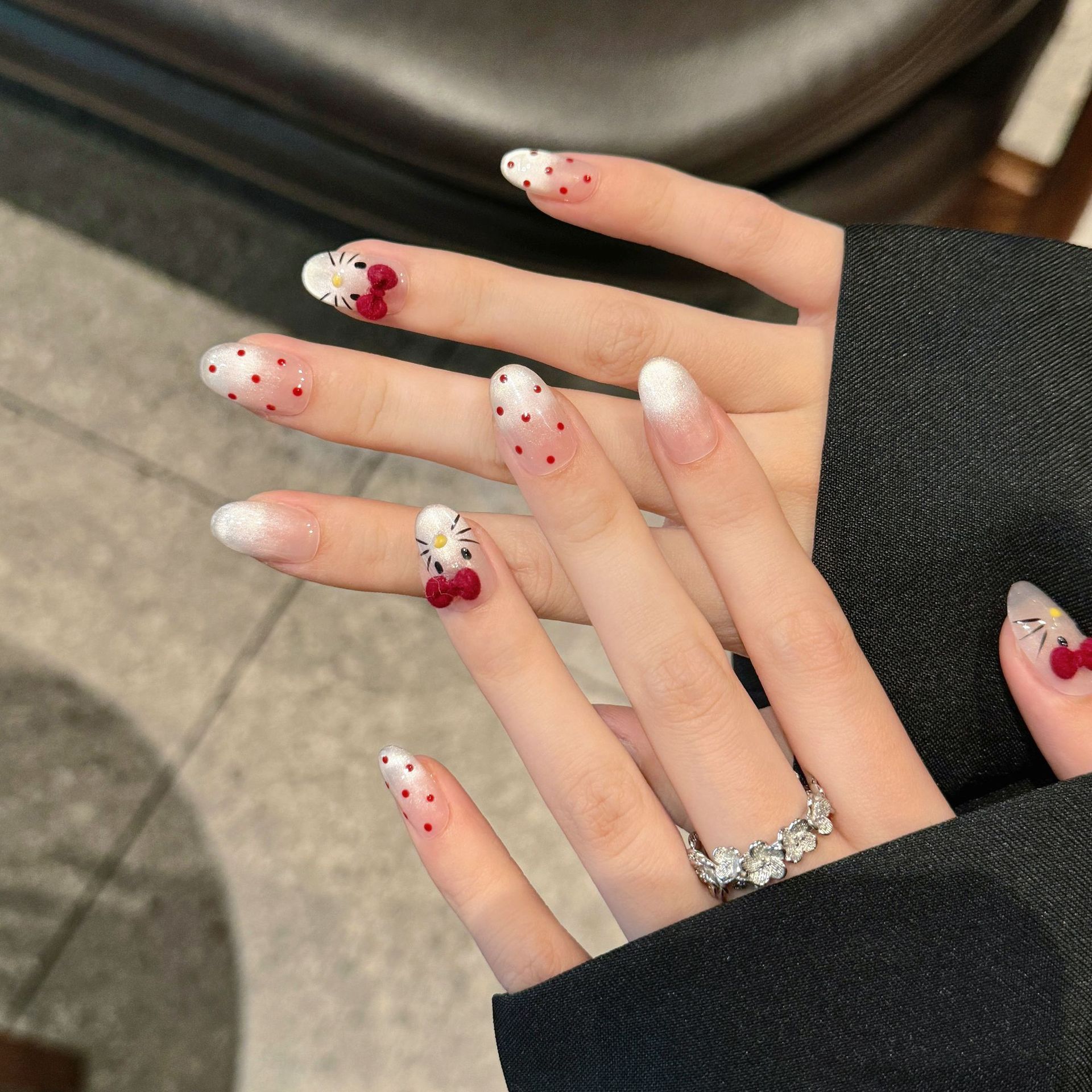 10 Buah Seni Kuku Oval Buatan  - Nail Art Emerald ulasan dan harga